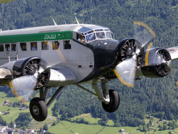 Twenty killed in plane crash in Swiss Alps